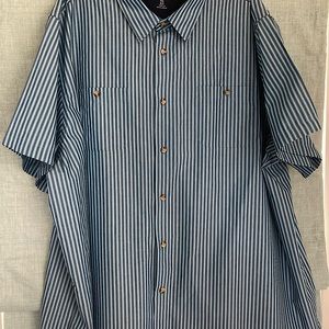 Men’s 4XL Blue Stripe Short Sleeve Button Down Shirt Front Pockets